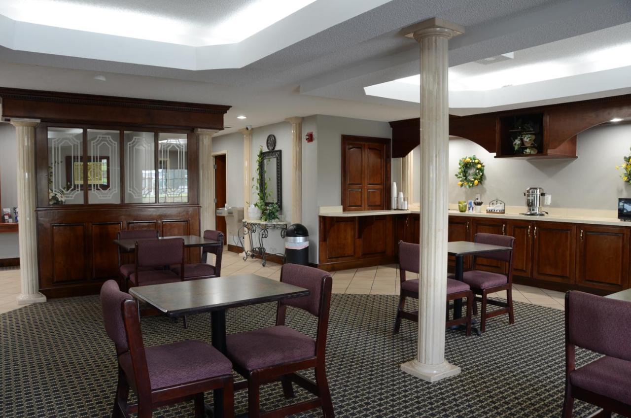 Gateway Inn Clarksville
